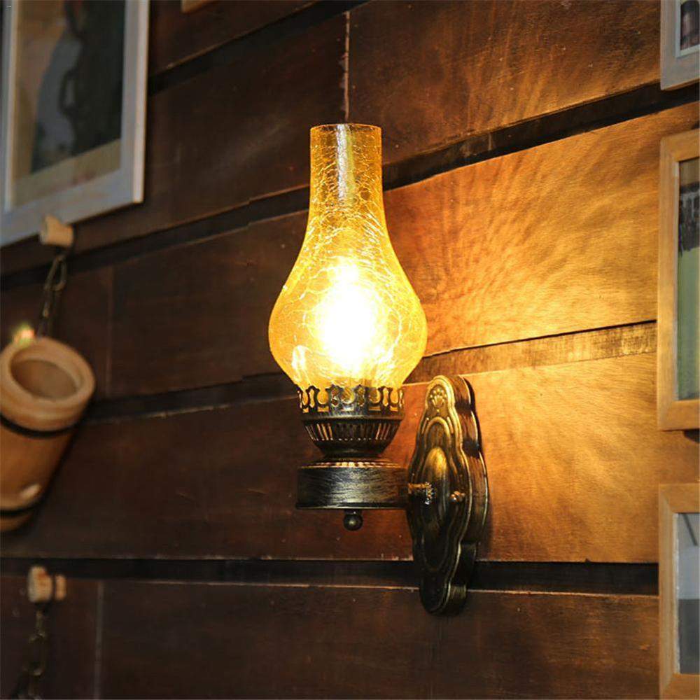 Rustic Antique Oil Wall Lamp – Classic Vintage Style Wall Fixture