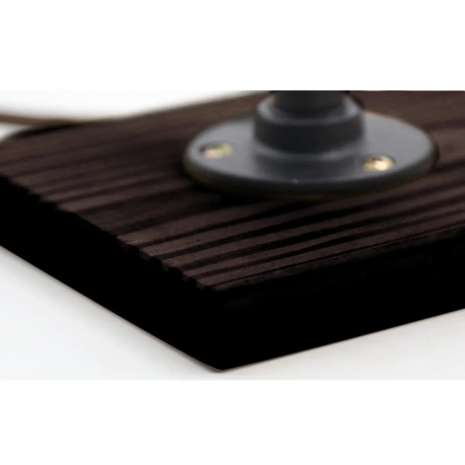 Vintage Loft-Style Lamp – Rugged Metal Look for Bold Interiors - Atelier Dubois Paris