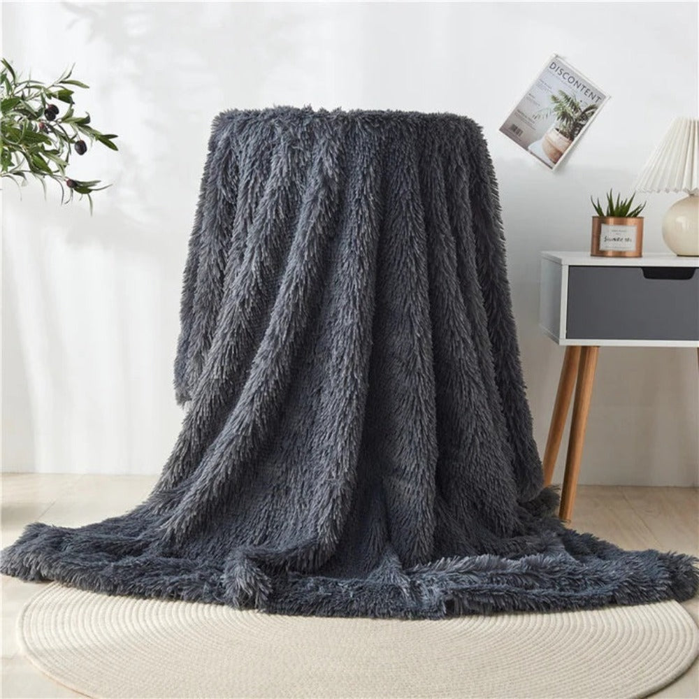 Warm Fuzzy Faux Fur Throw – Perfect for Couches & Beds - Atelier Dubois Paris