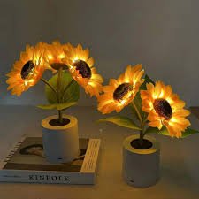 Decorative Sunflower LED Table Lamp – Bright & Sparkling Floral Accent Light - Atelier Dubois Paris