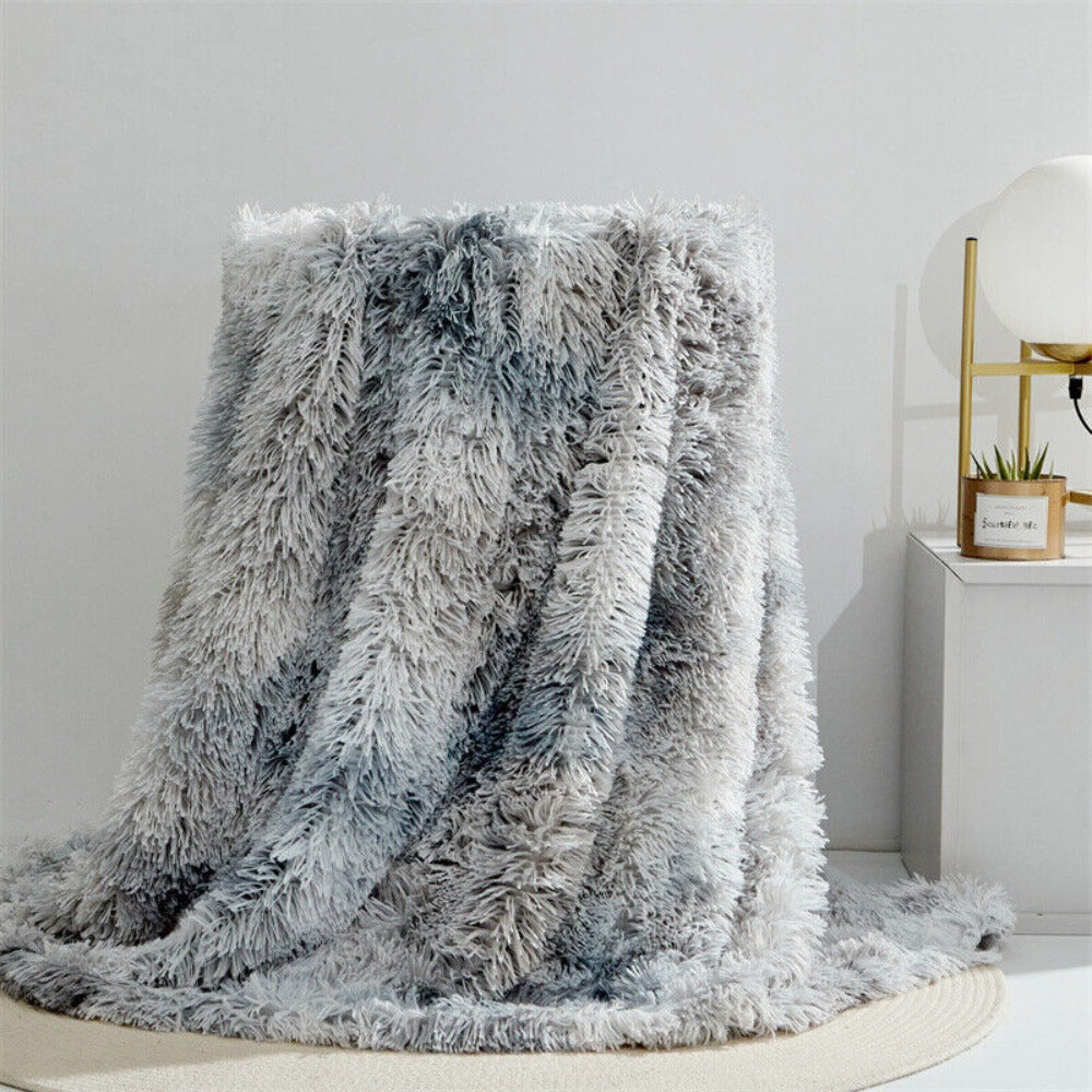 Warm Fuzzy Faux Fur Throw – Perfect for Couches & Beds - Atelier Dubois Paris