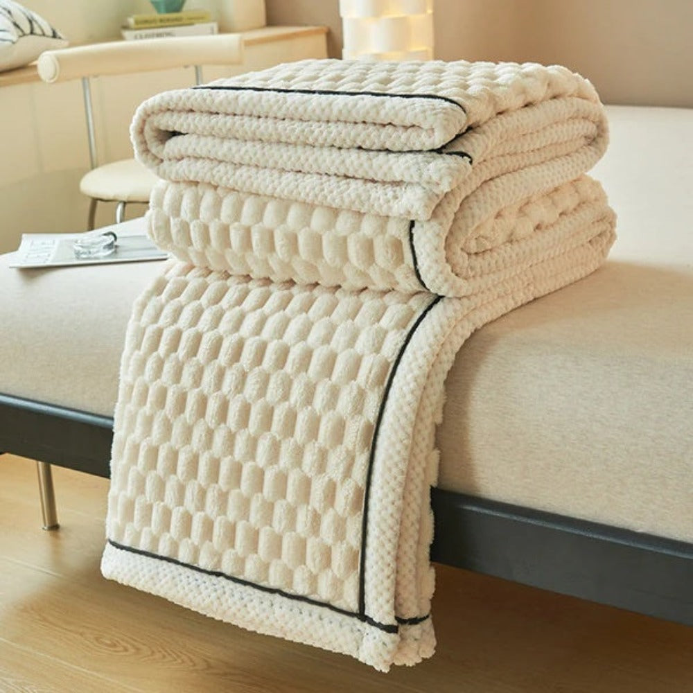 Cloud Cuddle Blanket – Gentle Touch for Elegant Interiors - Atelier Dubois Paris