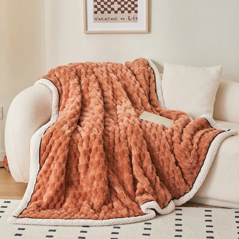 Cloud Cuddle Blanket – Gentle Touch for Elegant Interiors - Atelier Dubois Paris