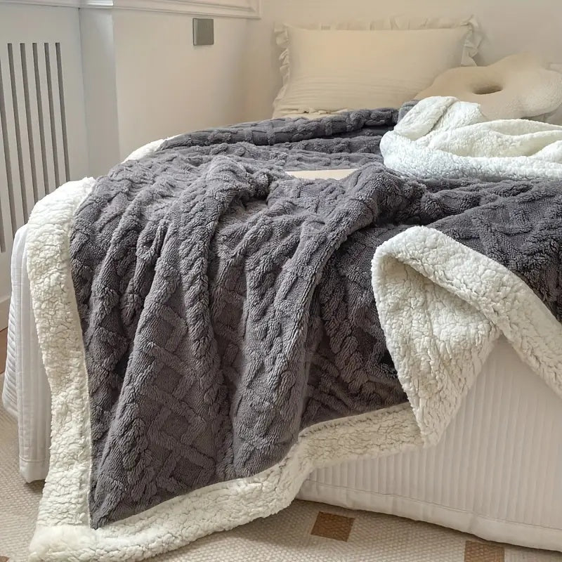 Luxury Snuggle Blanket – Reversible Sherpa Fleece Comfort - Atelier Dubois Paris