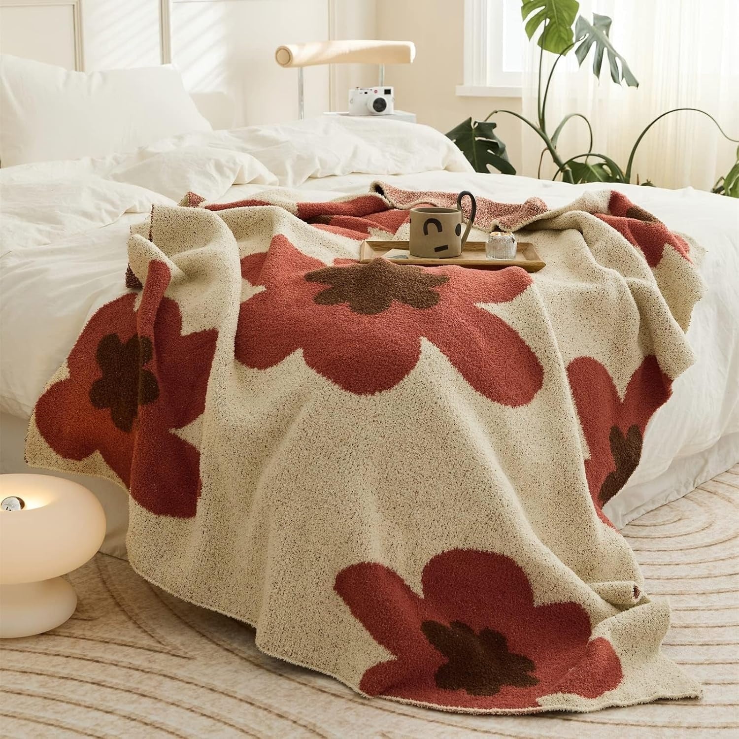 Elegant Floral Knitted Throw Blanket