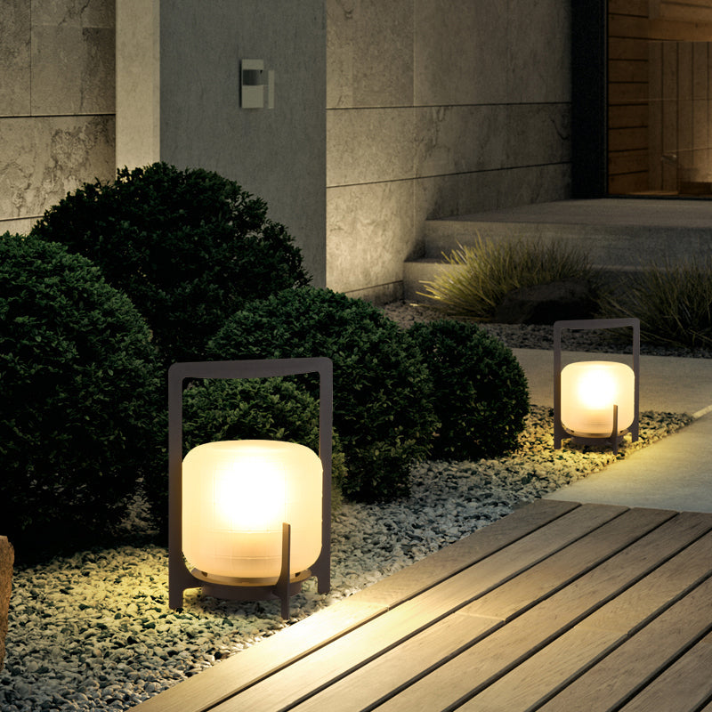 Compact Solar Patio Lamp - Outdoor Lighting