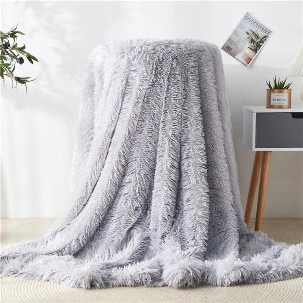 Warm Fuzzy Faux Fur Throw – Perfect for Couches & Beds - Atelier Dubois Paris