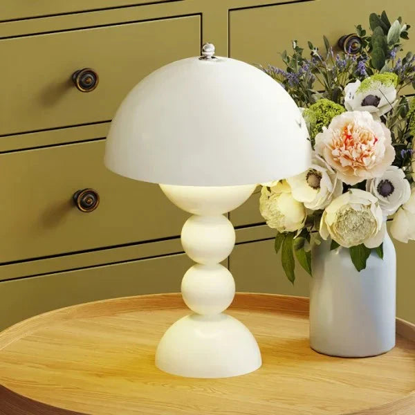 Bright Nordic Flower Bud Lamp