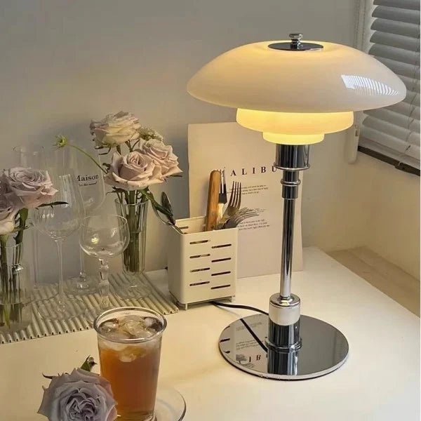 Artistic Disc Multilayer Metal Table Lamp
