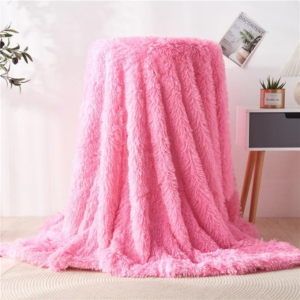 Warm Fuzzy Faux Fur Throw – Perfect for Couches & Beds - Atelier Dubois Paris