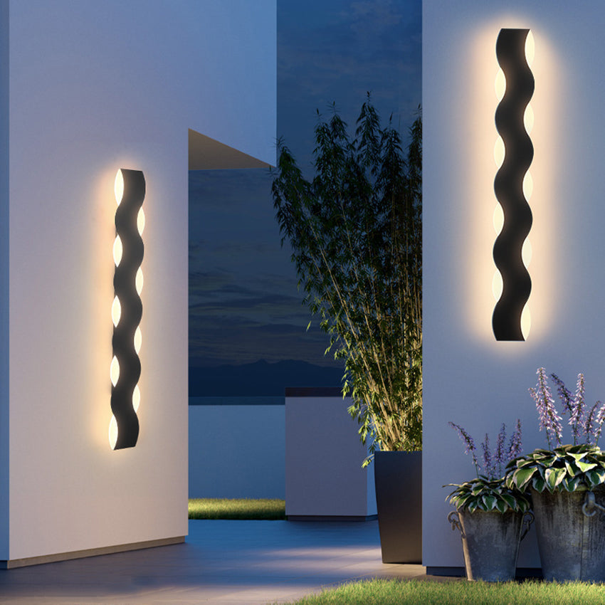 Wave-Patterned Outdoor Wall Light | Wall Mounted Fixture
