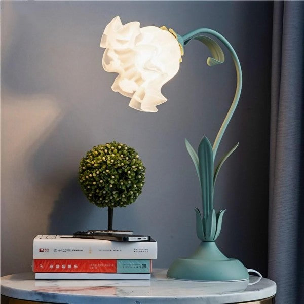 Classic Vintage Adjustable Flower Table Lamp – Stylish and Functional Light