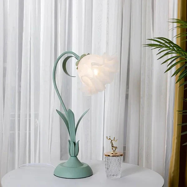 Classic Vintage Adjustable Flower Table Lamp – Stylish and Functional Light