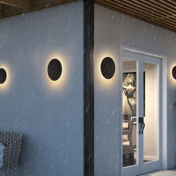 Metal Outdoor LED Wall Light | Modern Round Shape