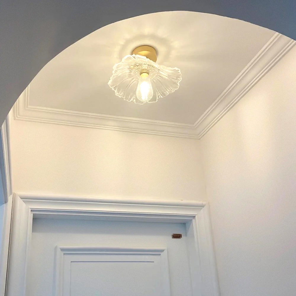 Flower-Shaped Pendant Light – Clear Glass Petals with Retro Brass Details