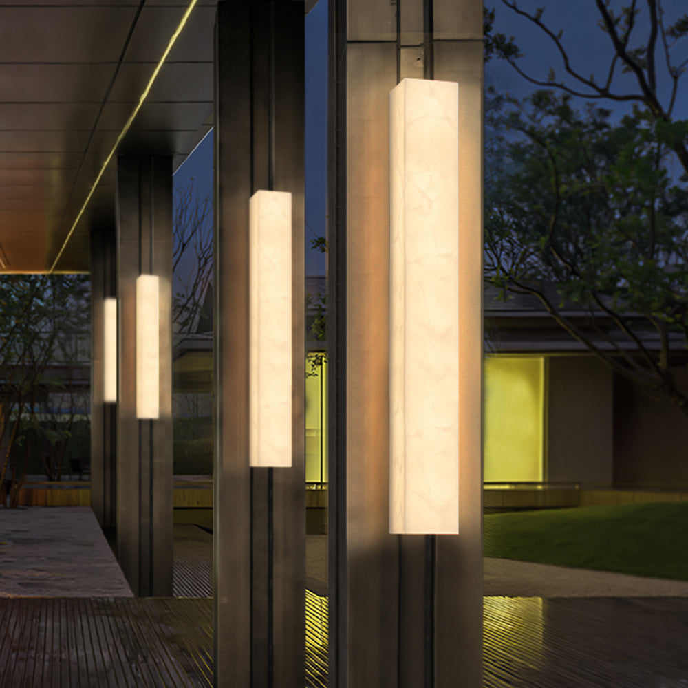Modern Rectangular Outdoor Wall Lamp – Sleek White Metal Lighting