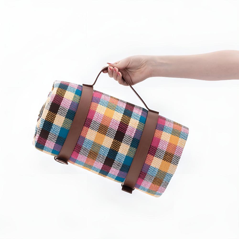 Portable Waterproof Outdoor Picnic Blanket – Compact and Durable Design - Atelier Dubois Paris