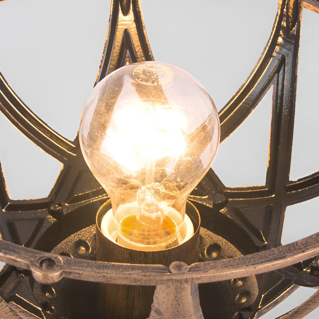 Vintage Outdoor Wall Lantern – Classic Glass & Metal Light for Porch