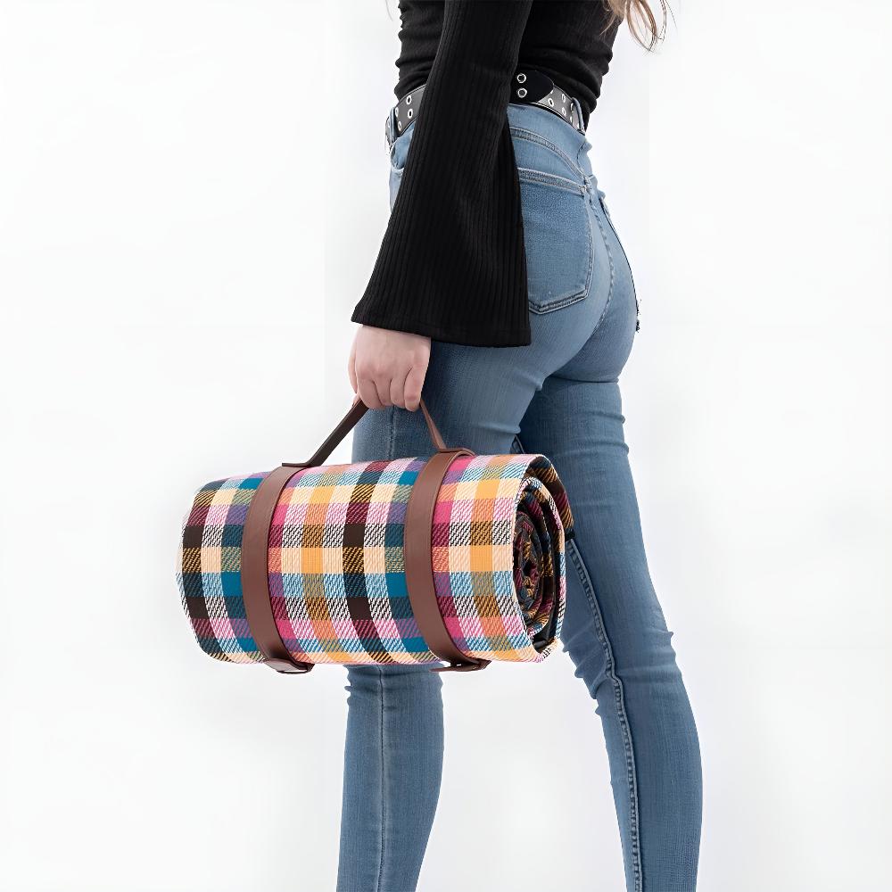 Portable Waterproof Outdoor Picnic Blanket – Compact and Durable Design - Atelier Dubois Paris