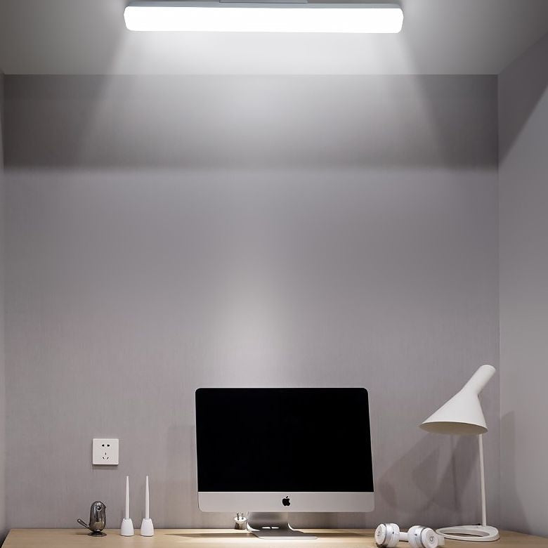 Modern White Indoor Wall Lamp – LED Bathroom Fixture