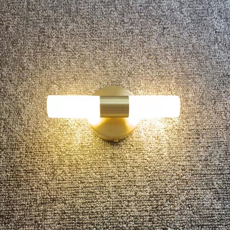 Sleek Cylindrical Indoor Wall Lamp – IP44 Metal and Acrylic Design