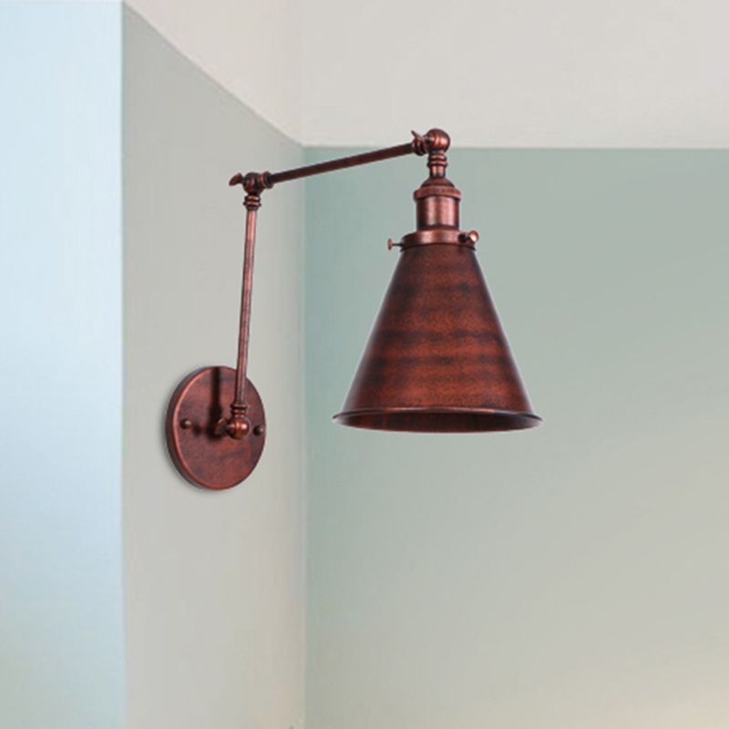 Retro-Style Adjustable Wall Lamp – Classic Metal Zigzag Arm Fixture