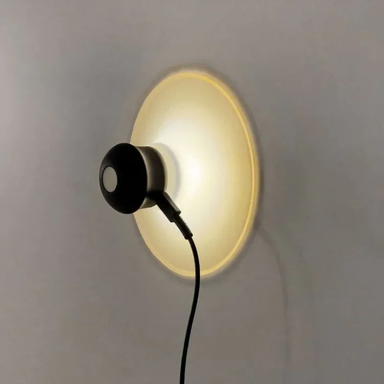 Suction Cup LED Light – Rechargeable and Removable - Atelier Dubois Paris