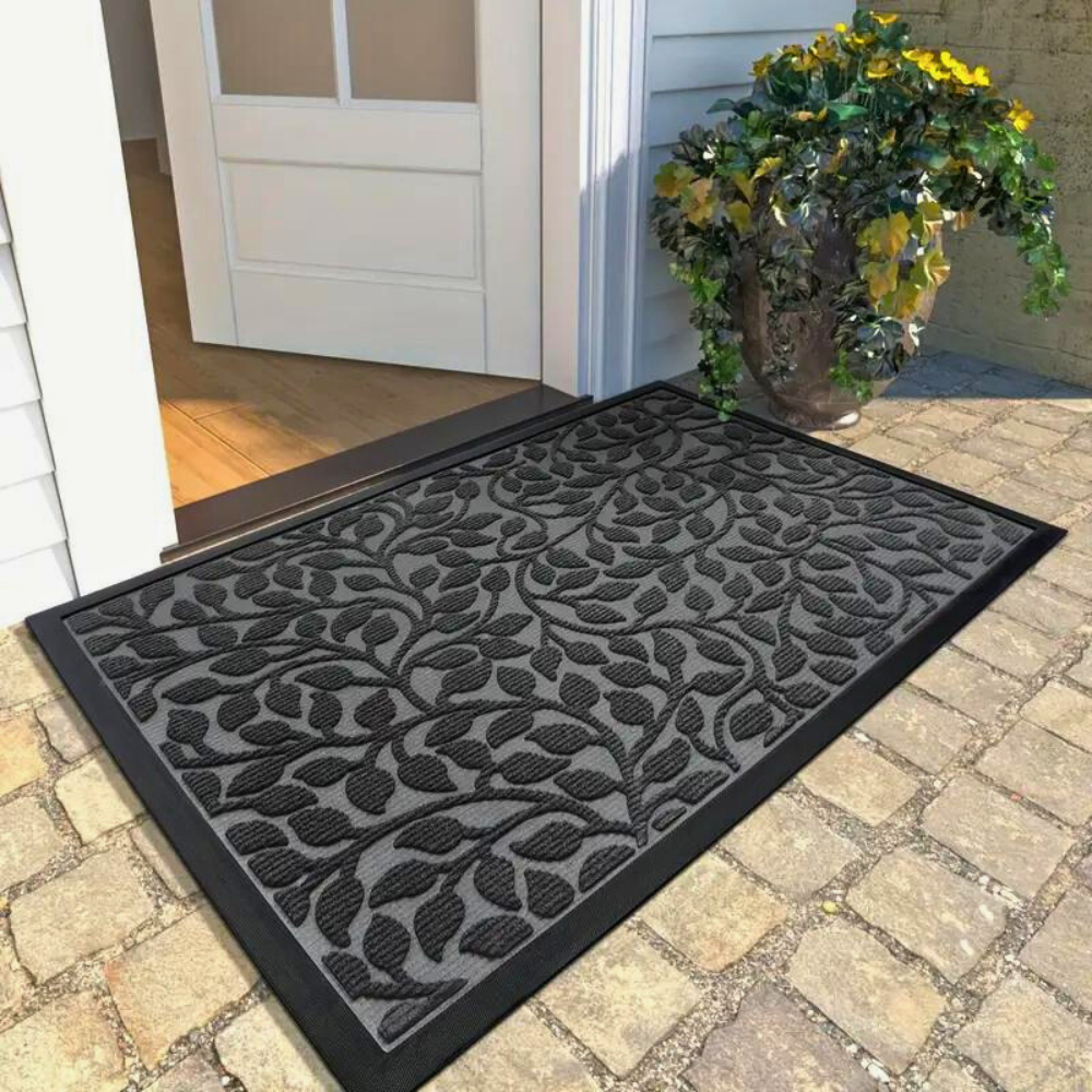 Classic Elegance Door Mat – Perfect Entryway Accessory
