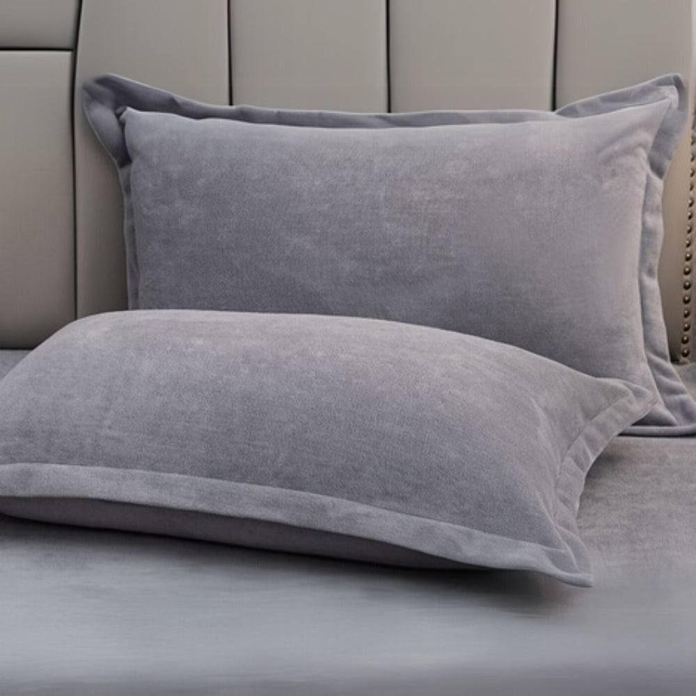 leece Pillow Covers (2pcs) – Lightweight, Plush & Machine Washable
