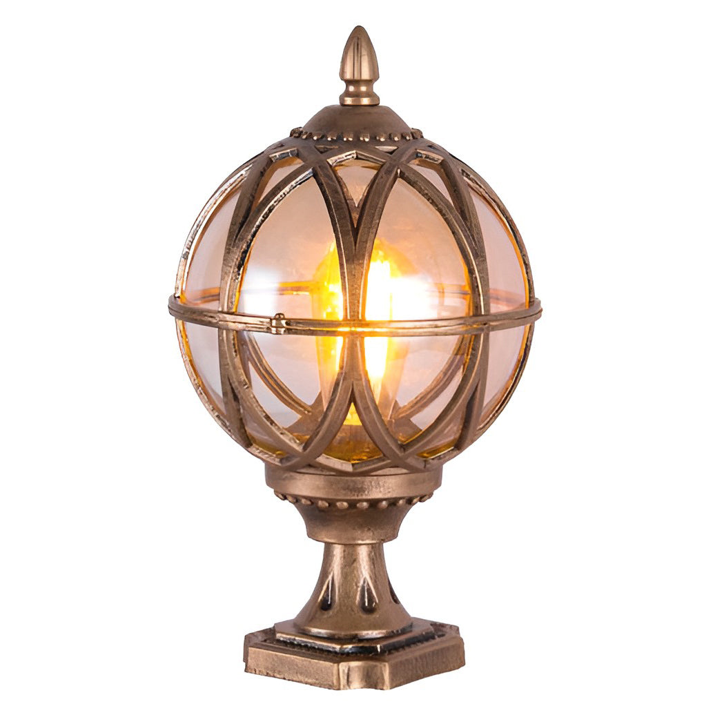 Vintage Outdoor Wall Lantern – Classic Glass & Metal Light for Porch