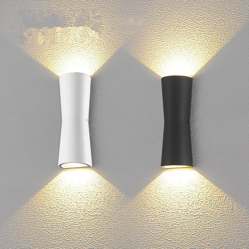 Minimalist Torch Outdoor Wall Lamp – Weatherproof Metal Light