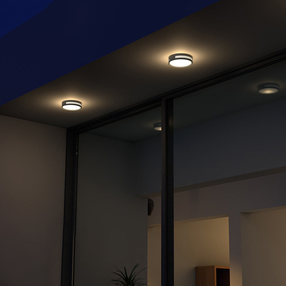 Black Metal Round Wall Light – IP65 Outdoor LED Lighting