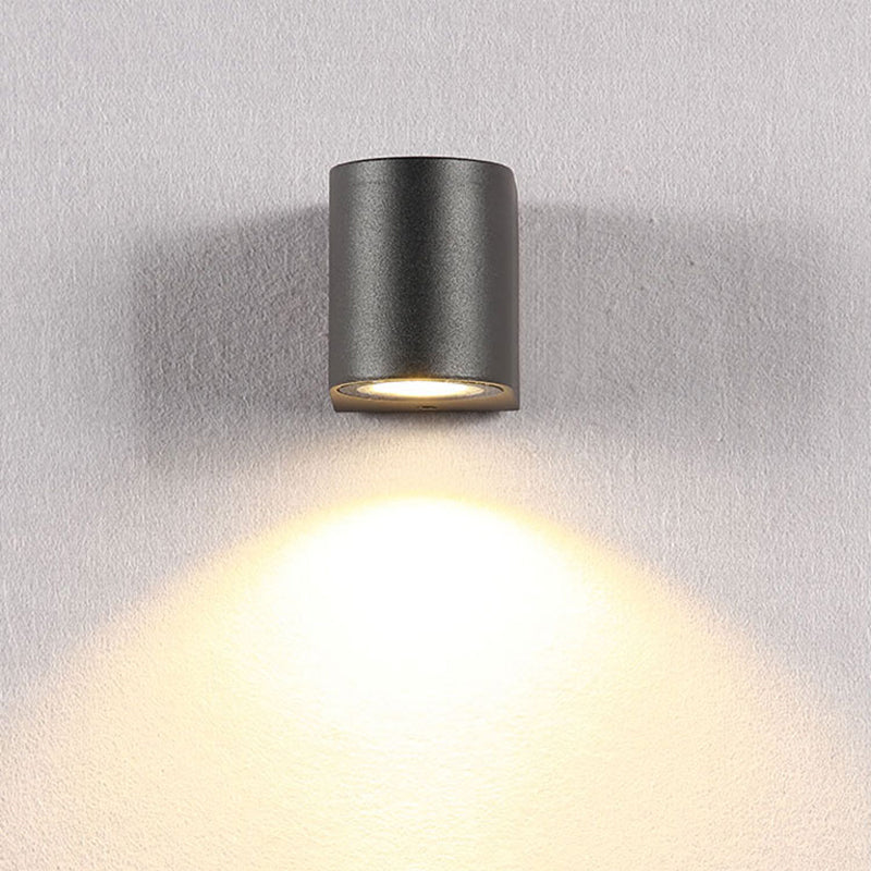 Black Minimalist Metal Outdoor Wall Light – Modern Light Fixture