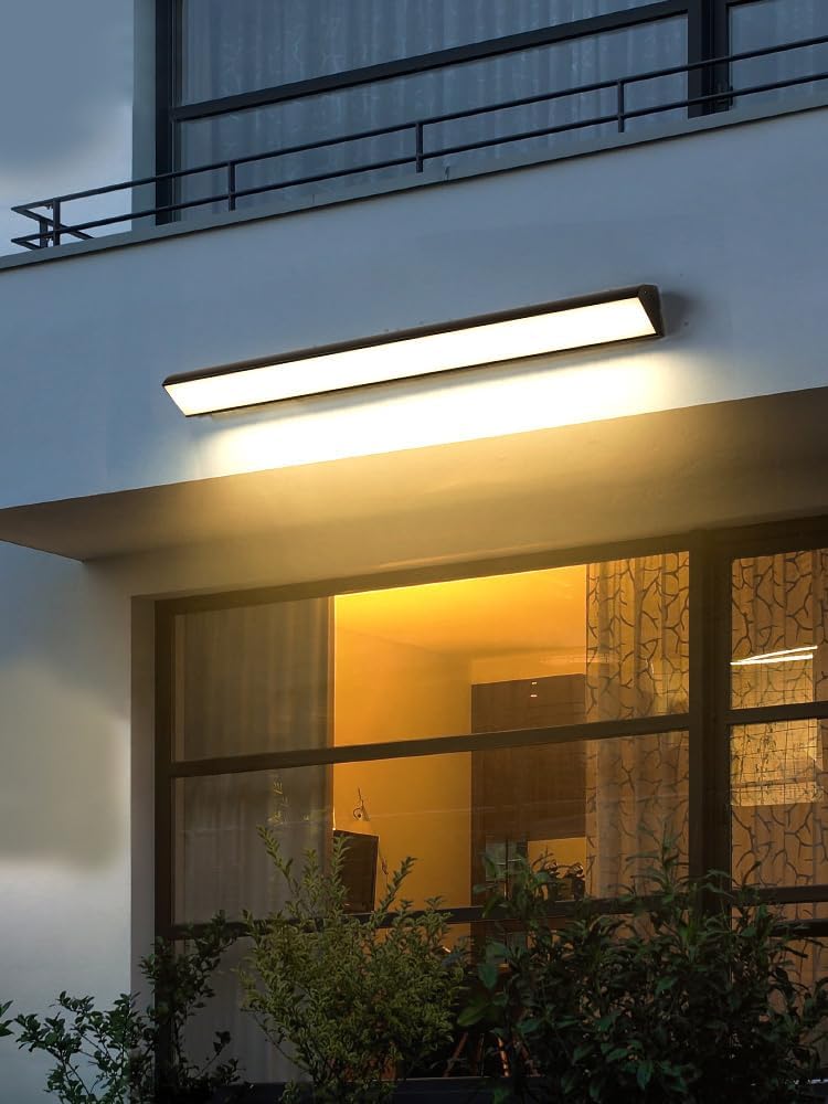 Modern Outdoor Wall Light – Linear-Shaped LED Fixture , IP65 Rated