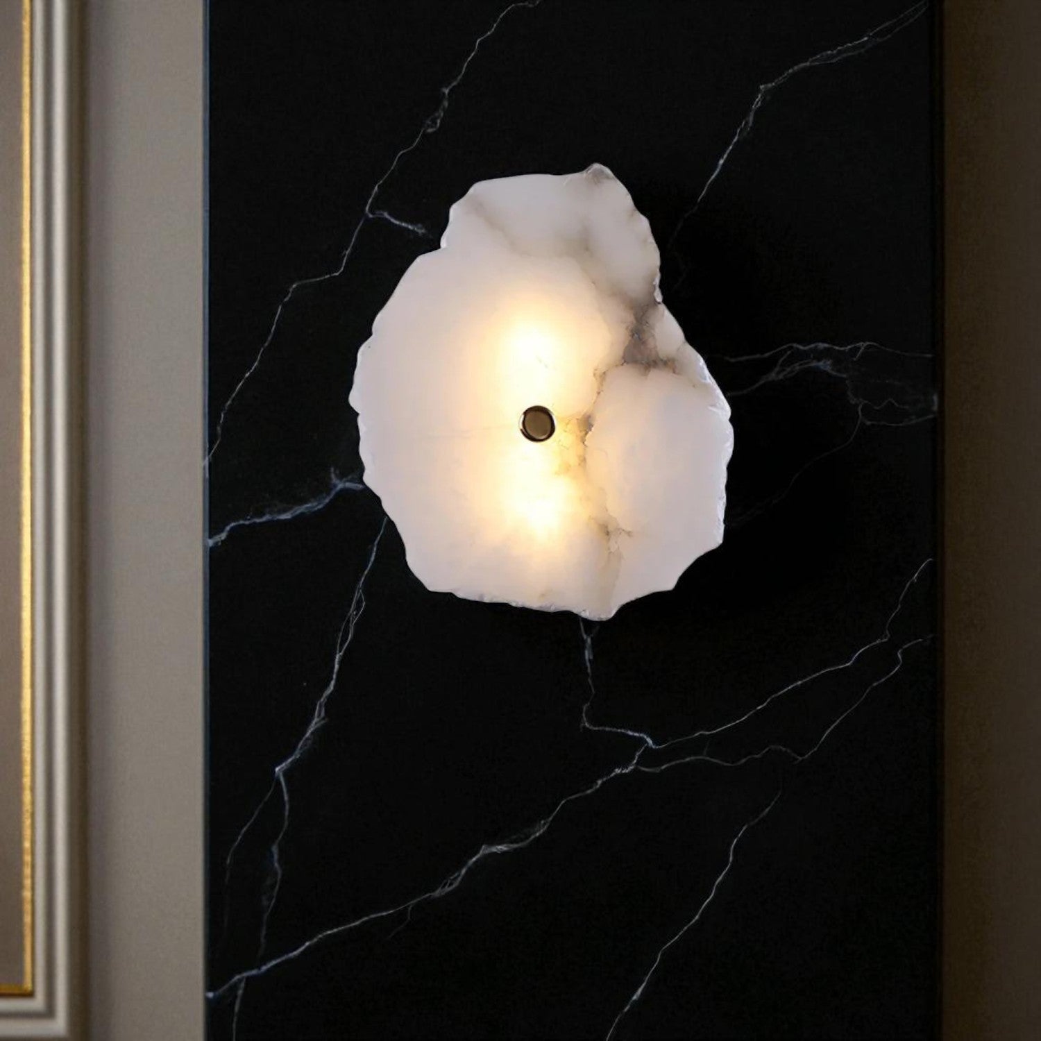 Flower-Shaped Alabaster Wall Lamp – Warm LED Lighting Sconce