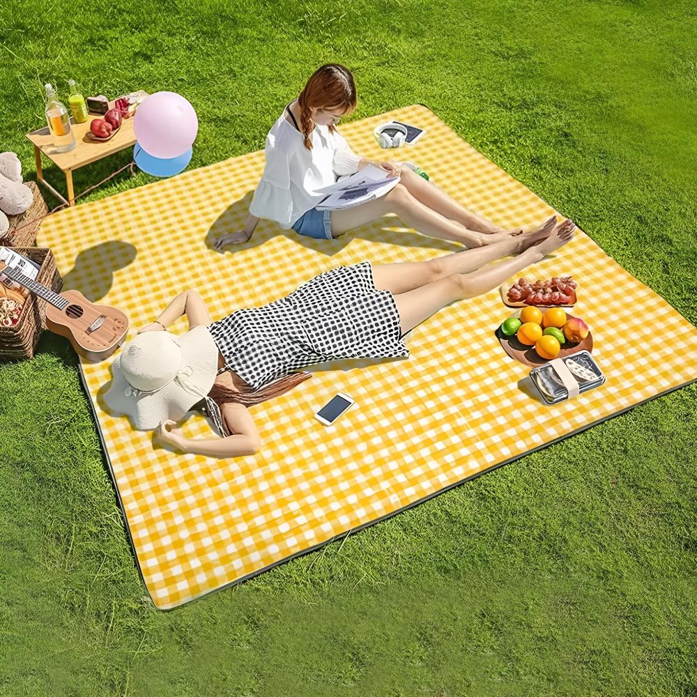 Portable Waterproof Outdoor Picnic Blanket – Compact and Durable Design - Atelier Dubois Paris