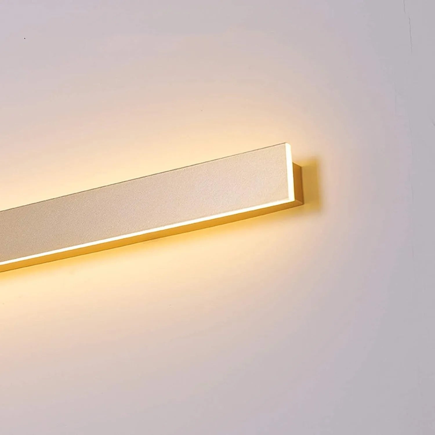 Modern Minimalist Linear Wall Lamp – Metal Lighting in Gold, Black, or White