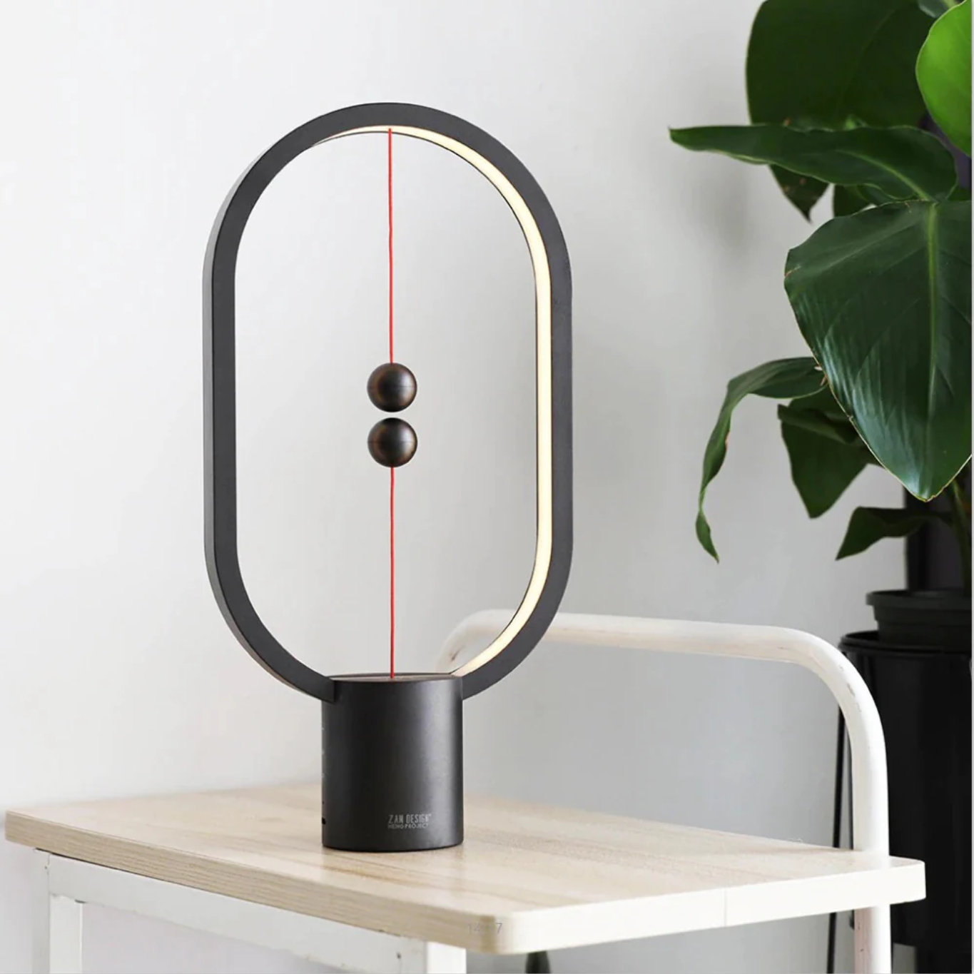 Sleek LED Magnetic Touch Desk Lamp