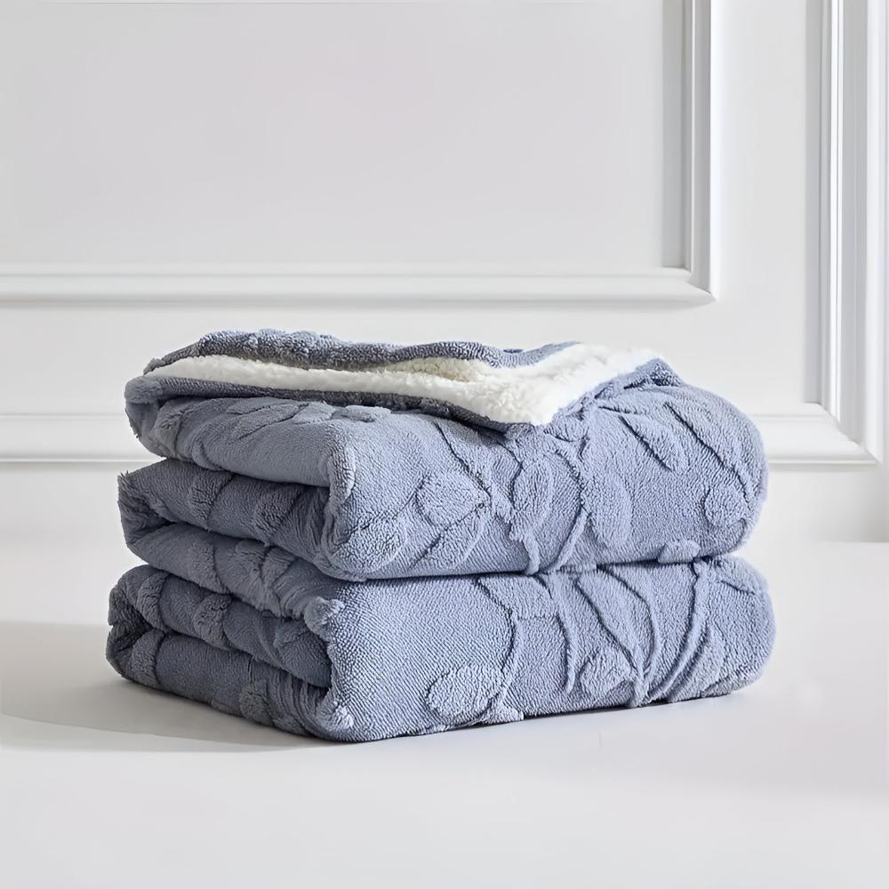 Cozy Leaf Motif Sherpa Blanket