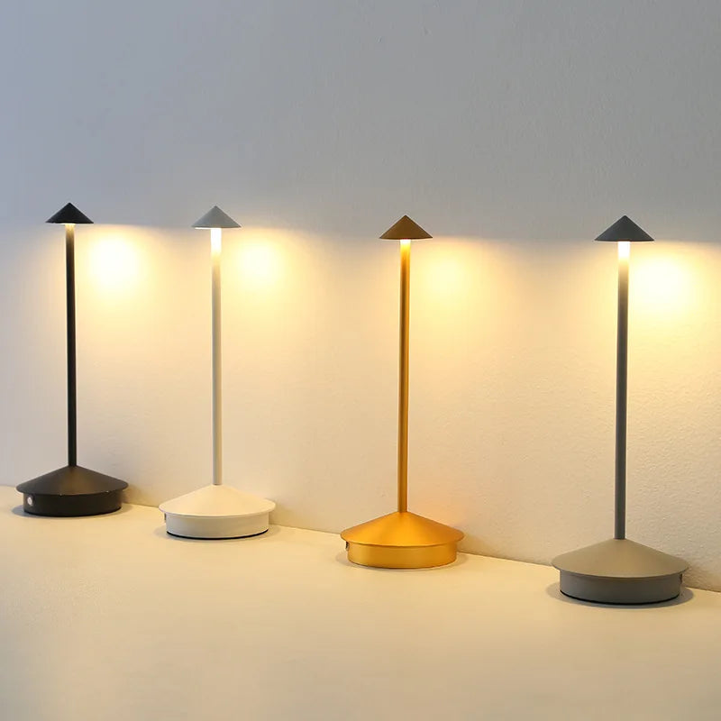 Touch-Sensor LED Table Lamp – Dimmable