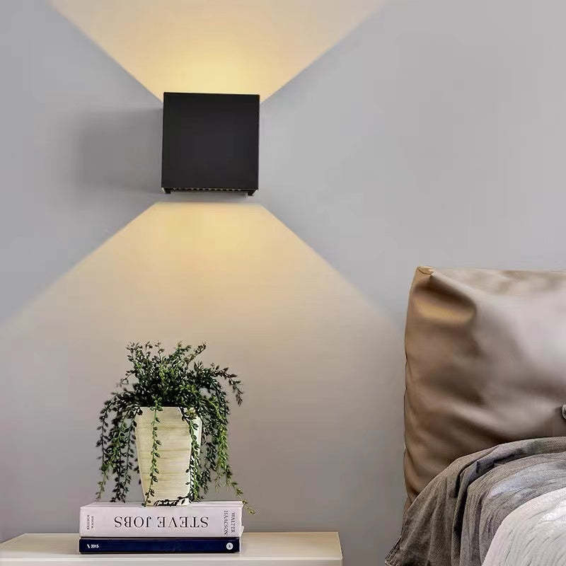 Modern Outdoor Wall Lamp – Waterproof Aluminum LED Fixture