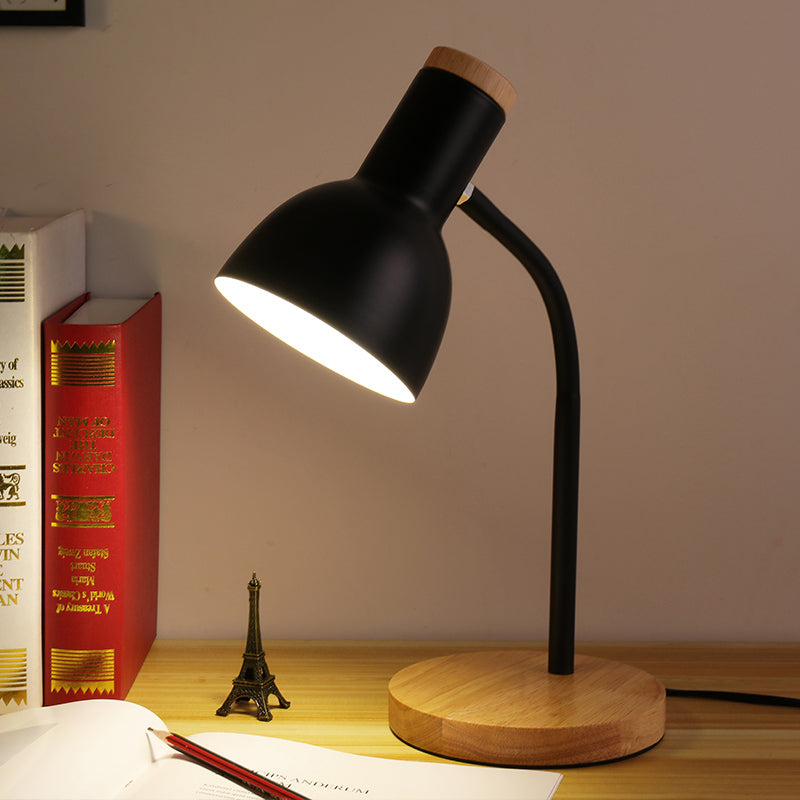Sleek Modern Table Lamp with Metal Dome Shade – E27 Socket