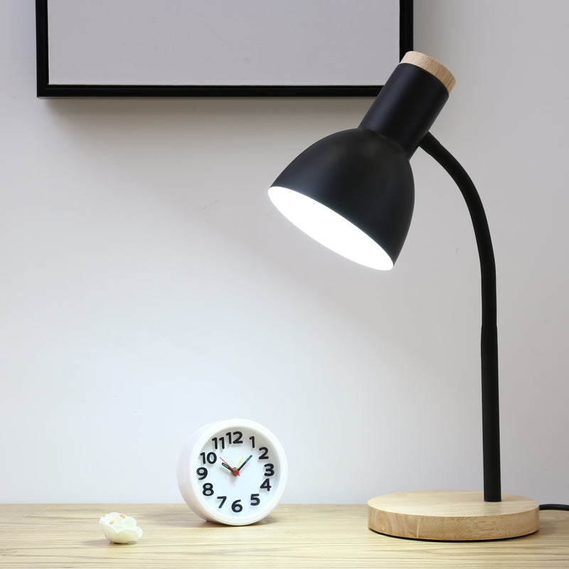 Sleek Modern Table Lamp with Metal Dome Shade – E27 Socket