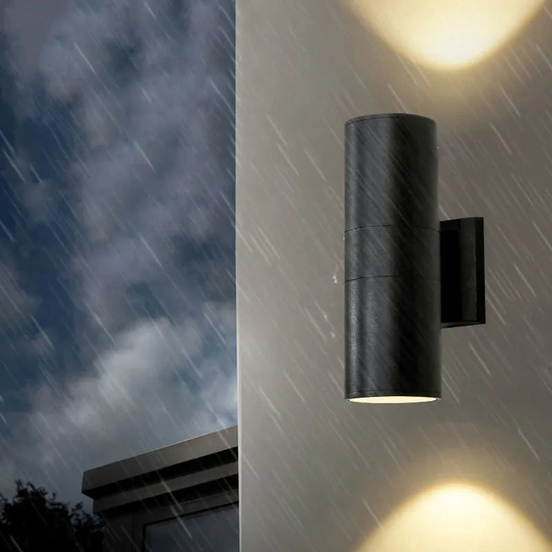 Minimalist Double-Headed Outdoor Wall Lamp – Modern Black Metal Lighting
