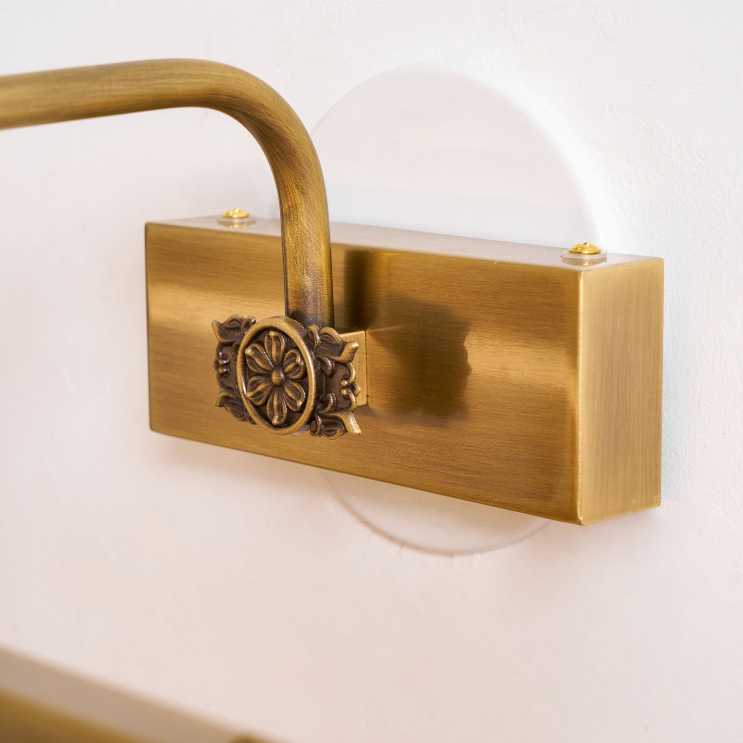 Antler-Inspired LED Wall Light – Living & Bedroom LED Lamp