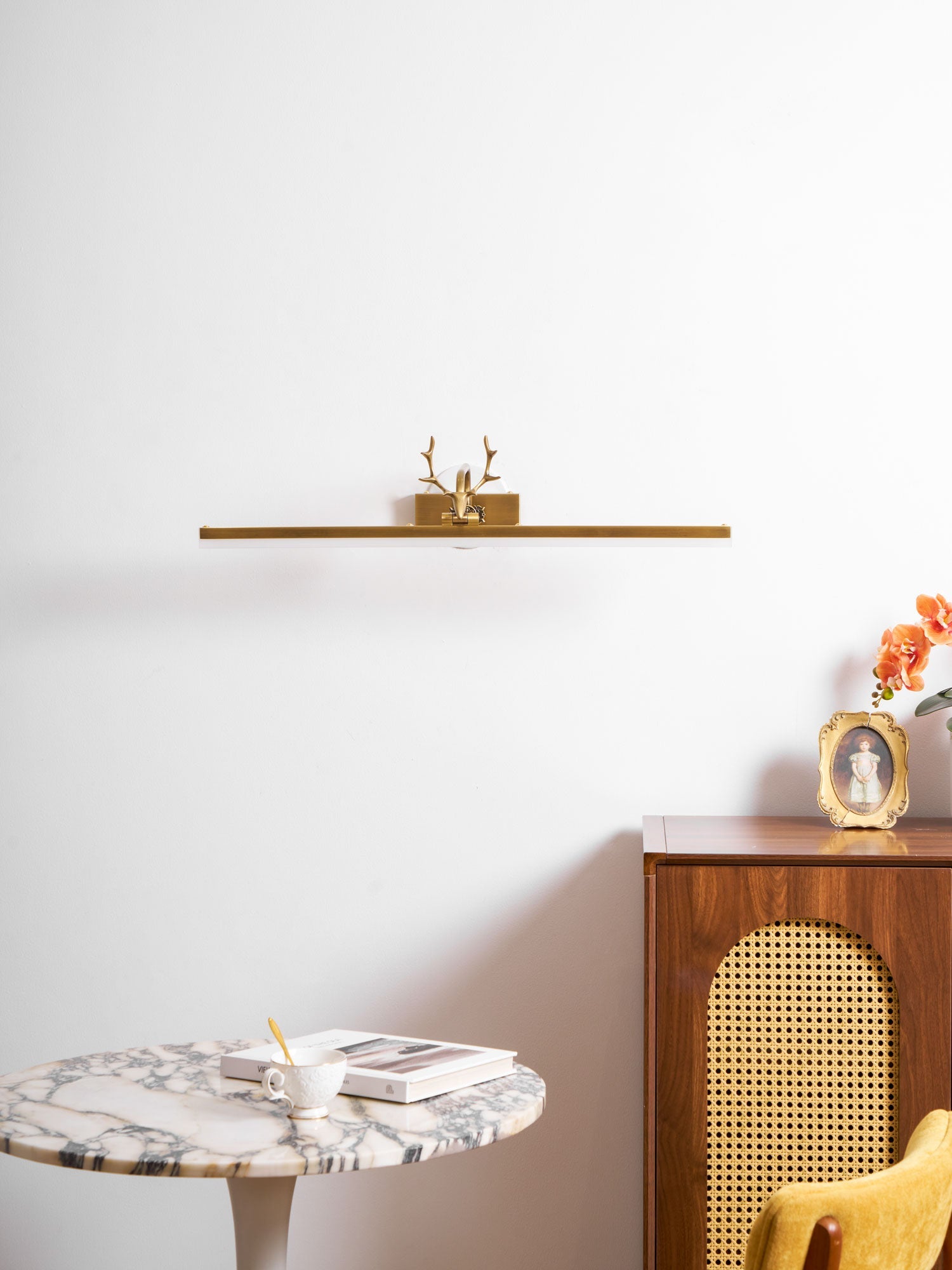 Antler-Inspired LED Wall Light – Living & Bedroom LED Lamp