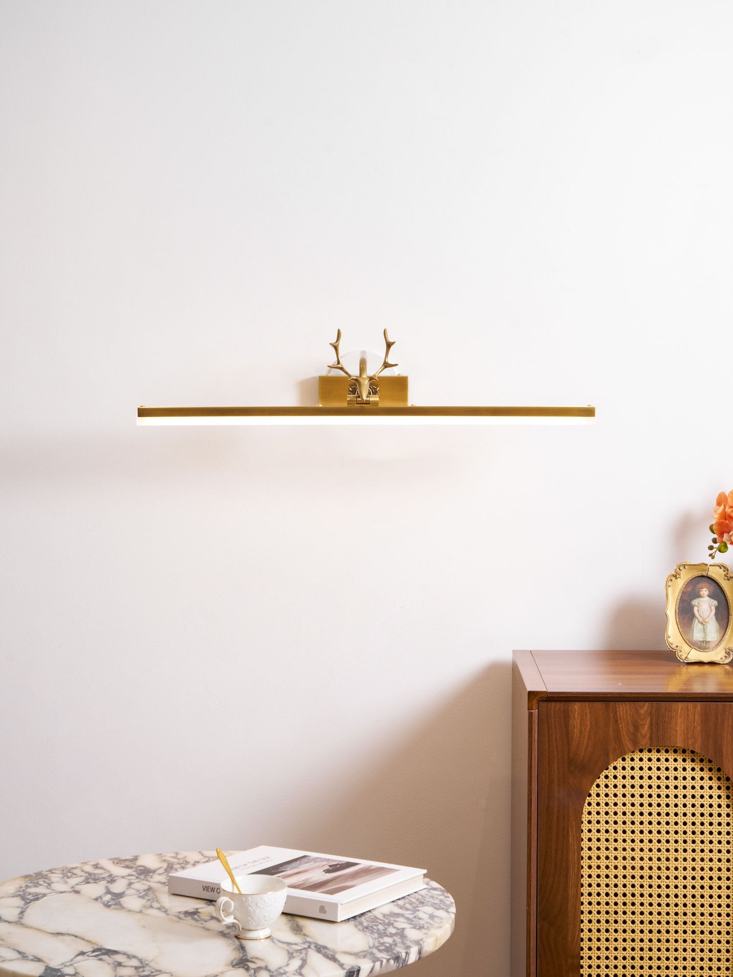 Antler-Inspired LED Wall Light – Living & Bedroom LED Lamp