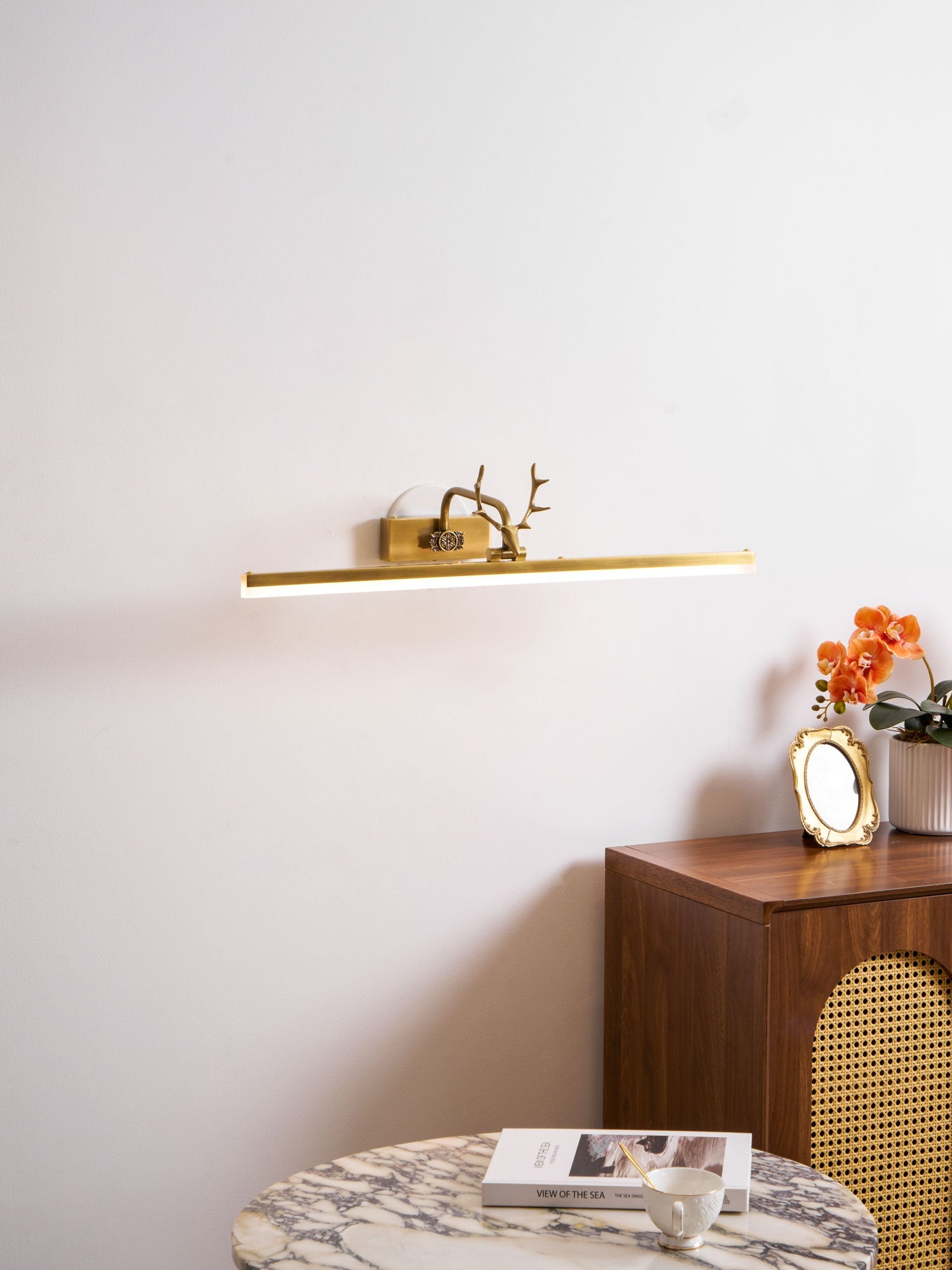 Antler-Inspired LED Wall Light – Living & Bedroom LED Lamp