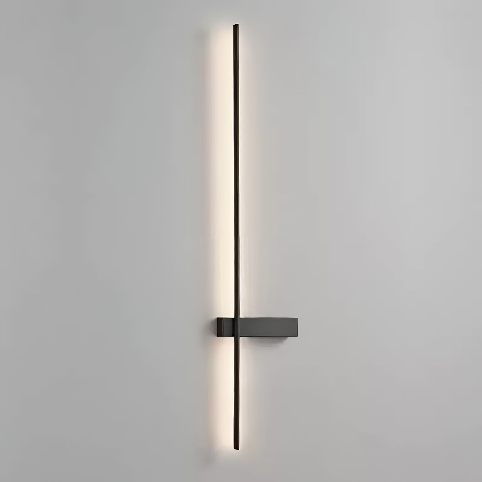 Modern Vertical LED Wall Sconce - Minimalist Black Metal Lamp