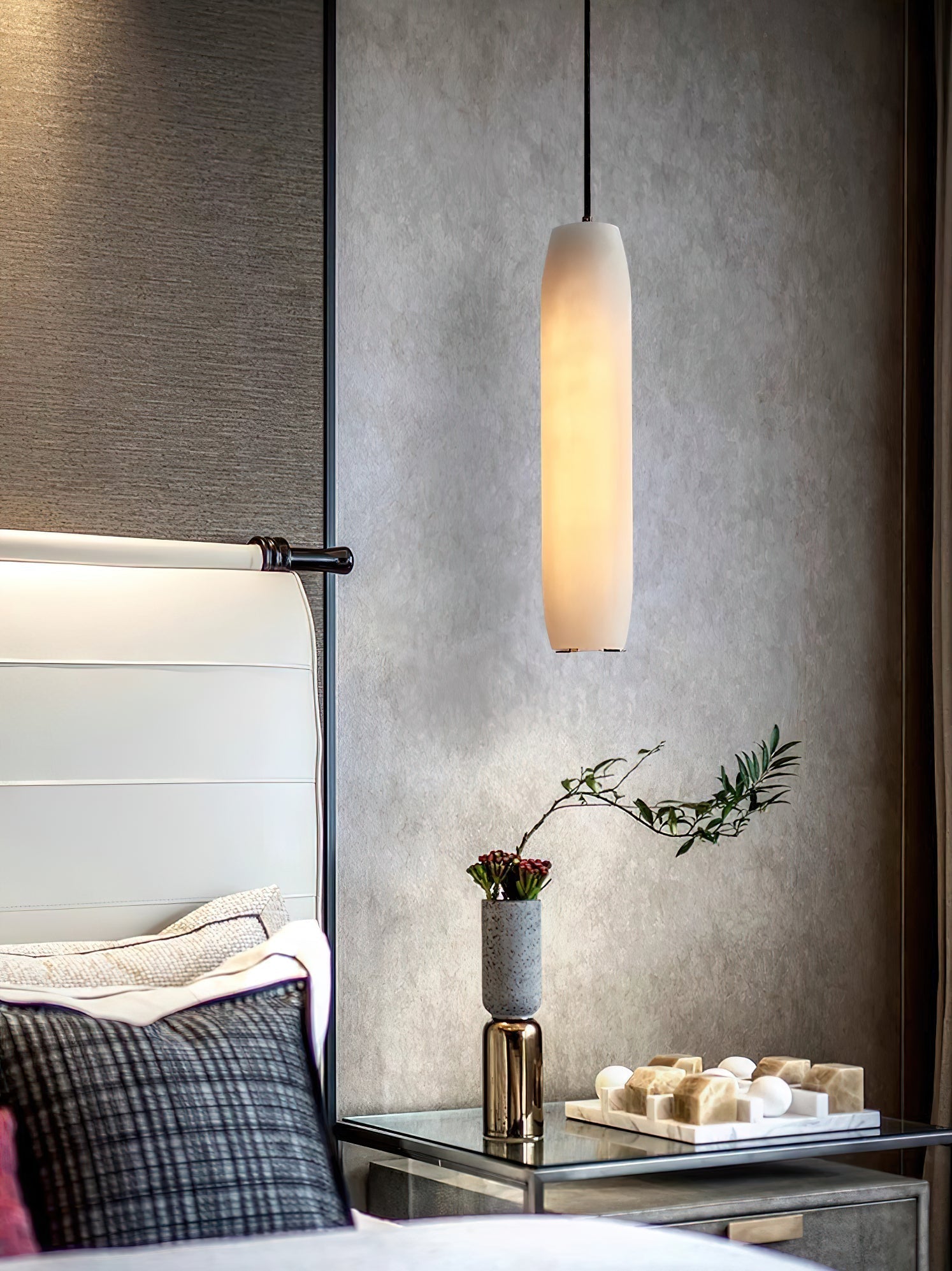 Minimalist Alabaster Pendant Lamp – Flute Style Ceiling Light